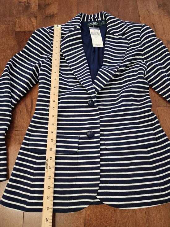 Ralph Lauren women's striped blazer in size small - Picture 9 of 9
